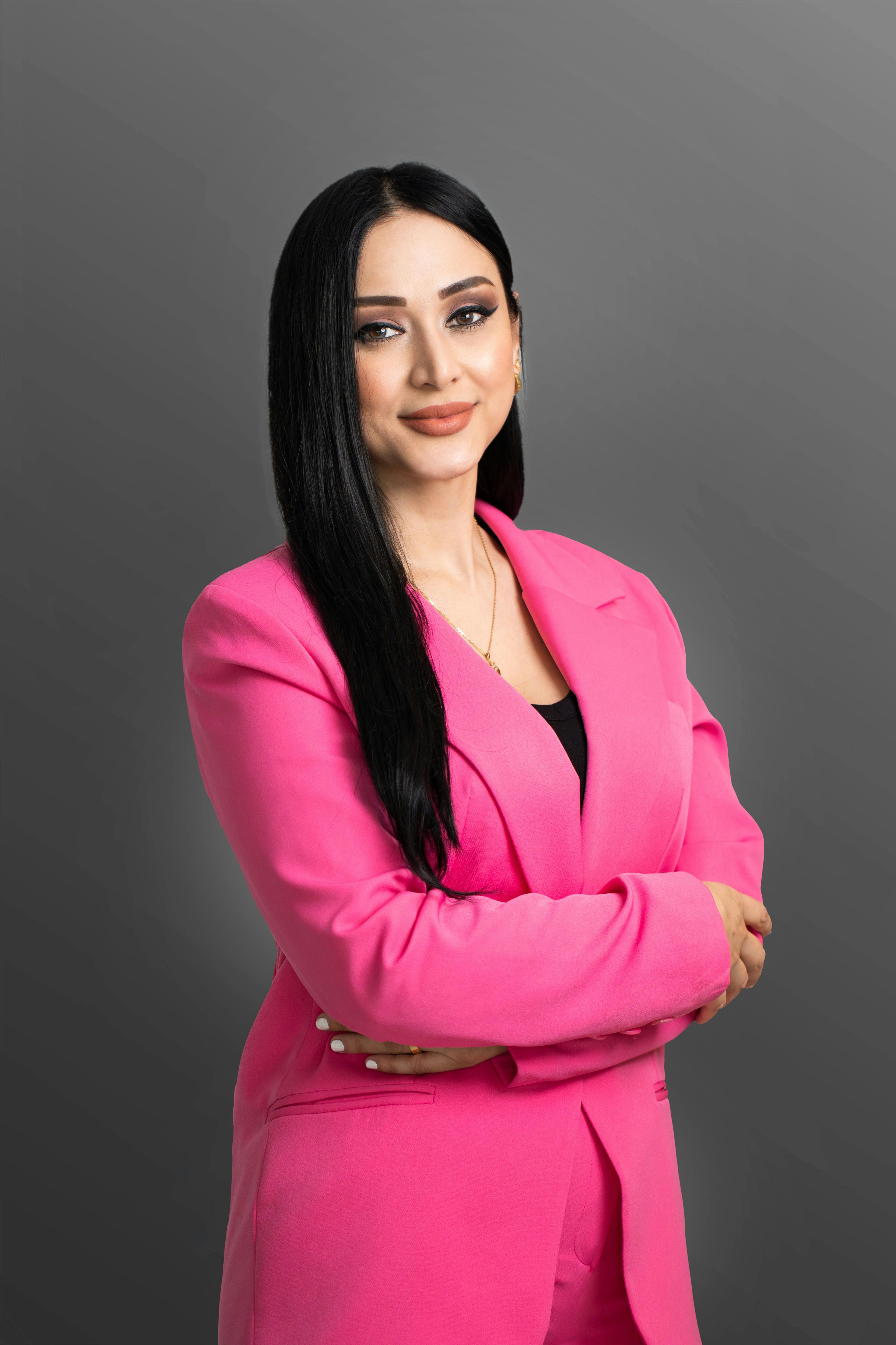 Shahinaz Akhmedova